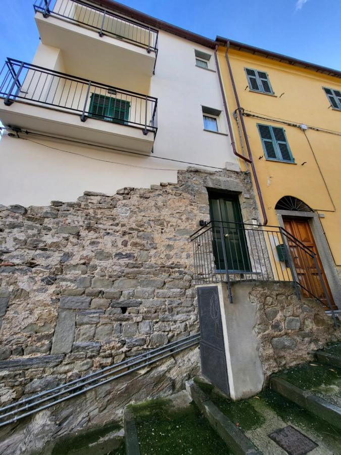 Puppo Apartments Corniglia Esterno foto